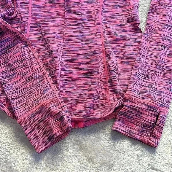 90 Degrees - Kids sports hoodie. Size  M - Picture 5 of 5